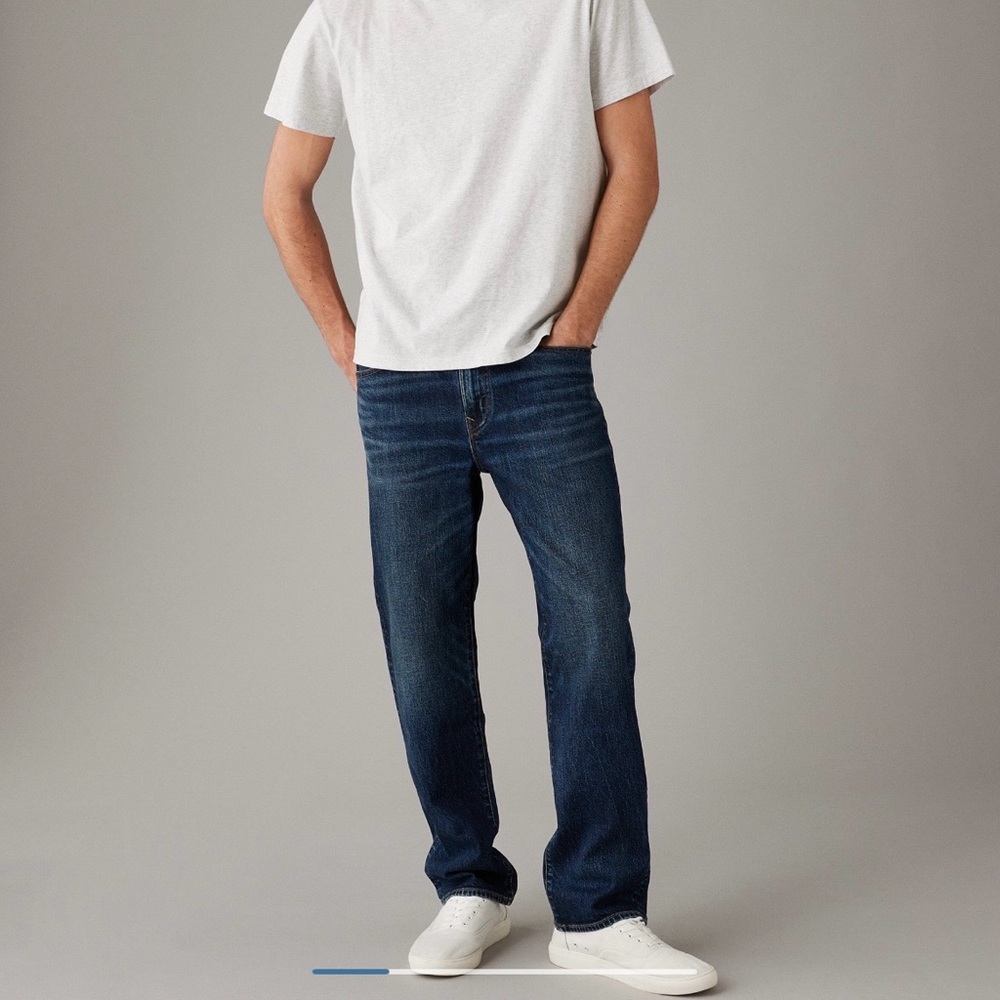 American Eagle EasyFlex Relaxed Straight Jean